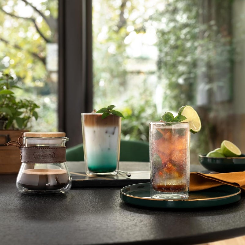 De'Longhi 400ml Double Wall Glass Carafe - Borosilicate Hand-Blown Glass, Keeps Drinks Hot, Bamboo Lid & Silicone Gasket, Comfortable Grip, Dedicated Spout, Microwave Safe, 1-Year Warranty DLSC077 - Image 3